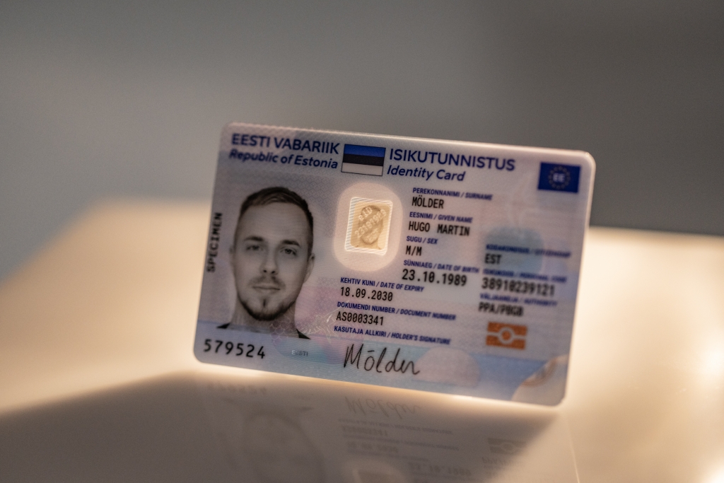 Uus ID-kaart1.jpg
