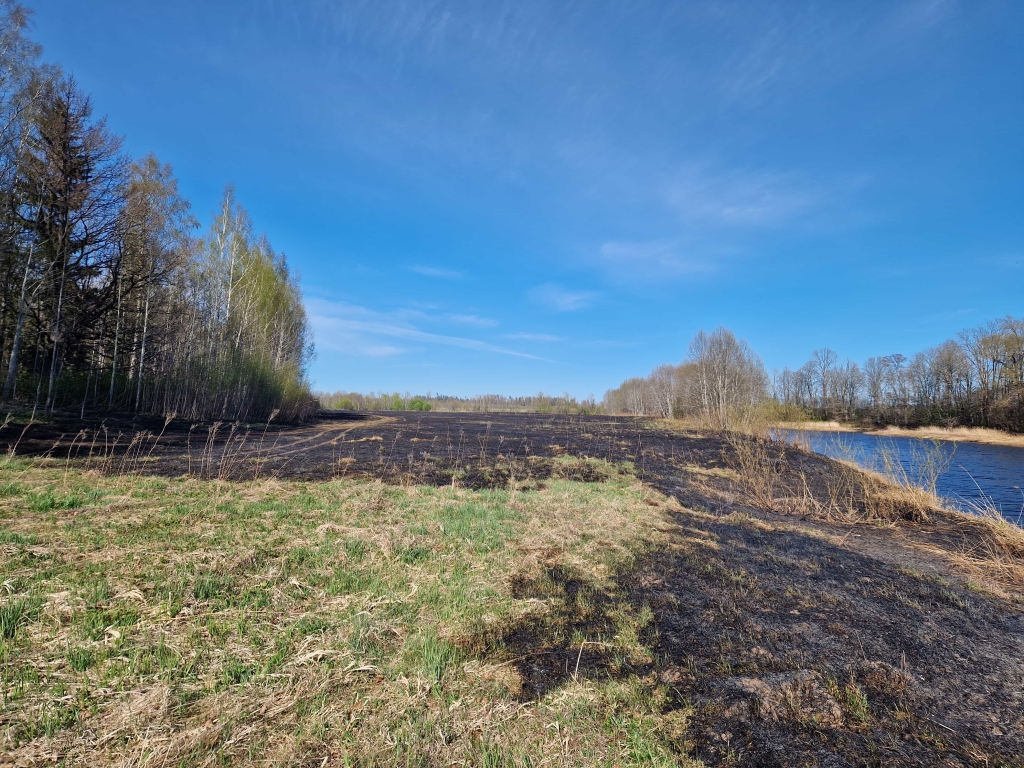 Piistaoja küla_2.05_2, põleng.jpg